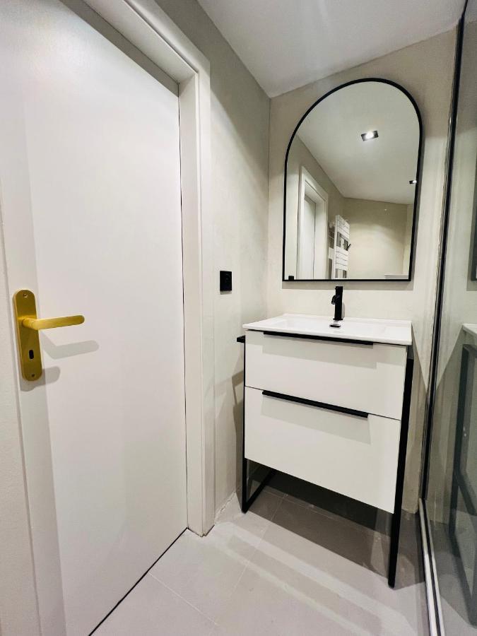 Chez Sandrine, Mon Appartement Elegant + Parking Estrasburgo Exterior foto